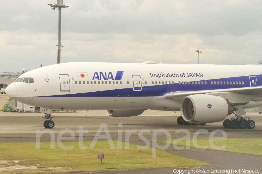 All Nippon Airways - ANA Boeing 777-281(ER) (JA717A) | Photo 427721