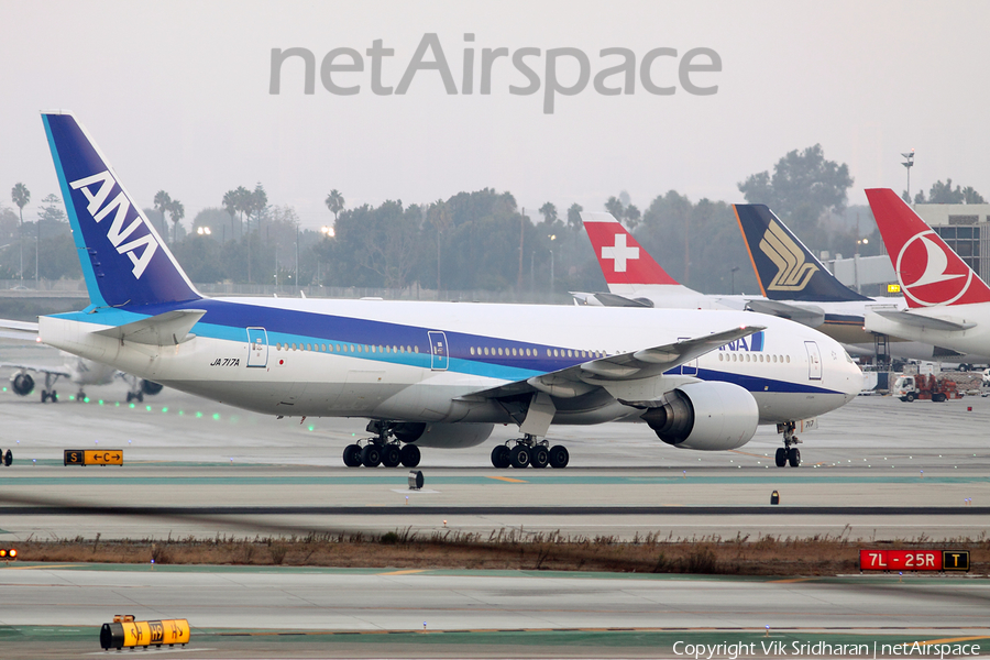 All Nippon Airways - ANA Boeing 777-281(ER) (JA717A) | Photo 33285