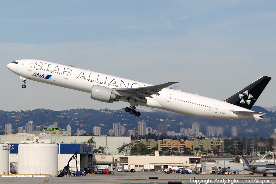 All Nippon Airways - ANA Boeing 777-381(ER) (JA731A) | Photo 225774