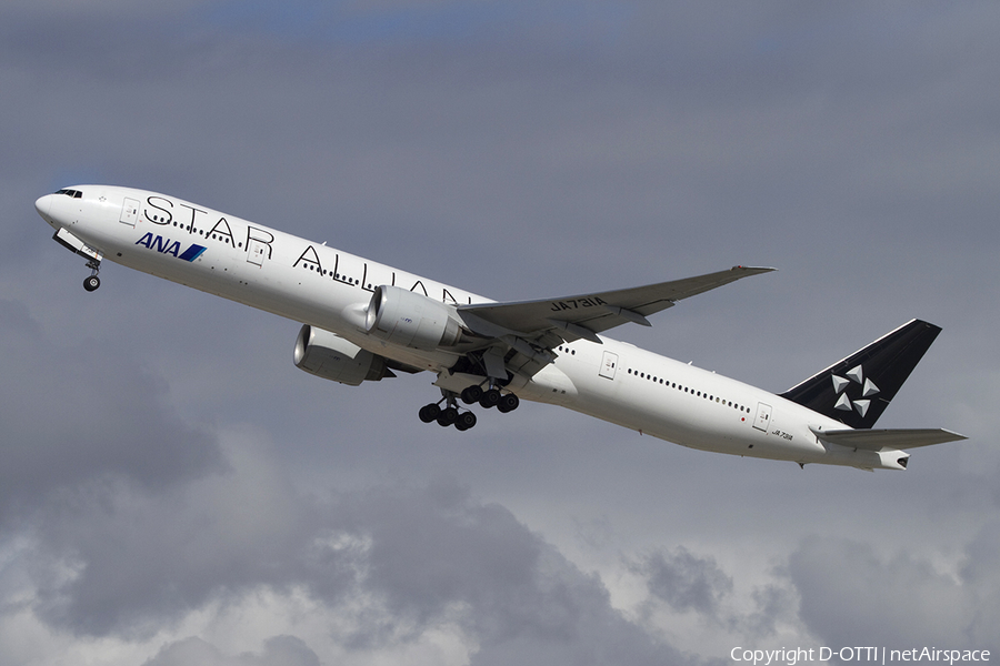 All Nippon Airways - ANA Boeing 777-381(ER) (JA731A) | Photo 333537