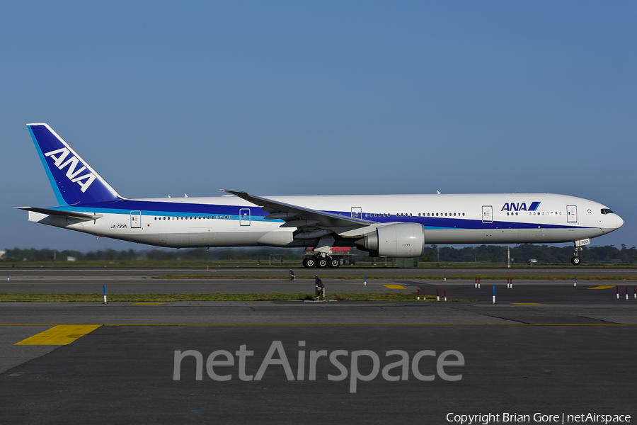 All Nippon Airways - ANA Boeing 777-381(ER) (JA733A) | Photo 46688