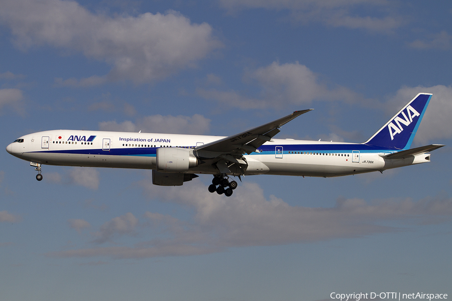 All Nippon Airways - ANA Boeing 777-381(ER) (JA736A) | Photo 469535