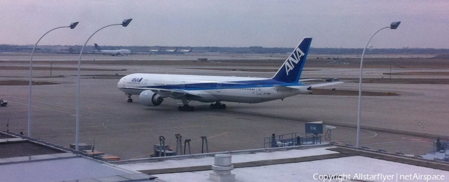 All Nippon Airways - ANA Boeing 777-381(ER) (JA736A) | Photo 3618