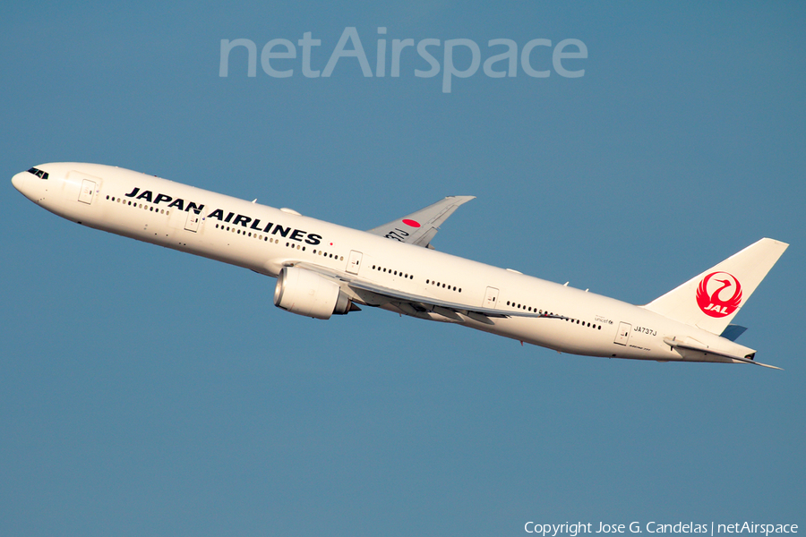 Japan Airlines - JAL Boeing 777-346(ER) (JA737J) | Photo 213764