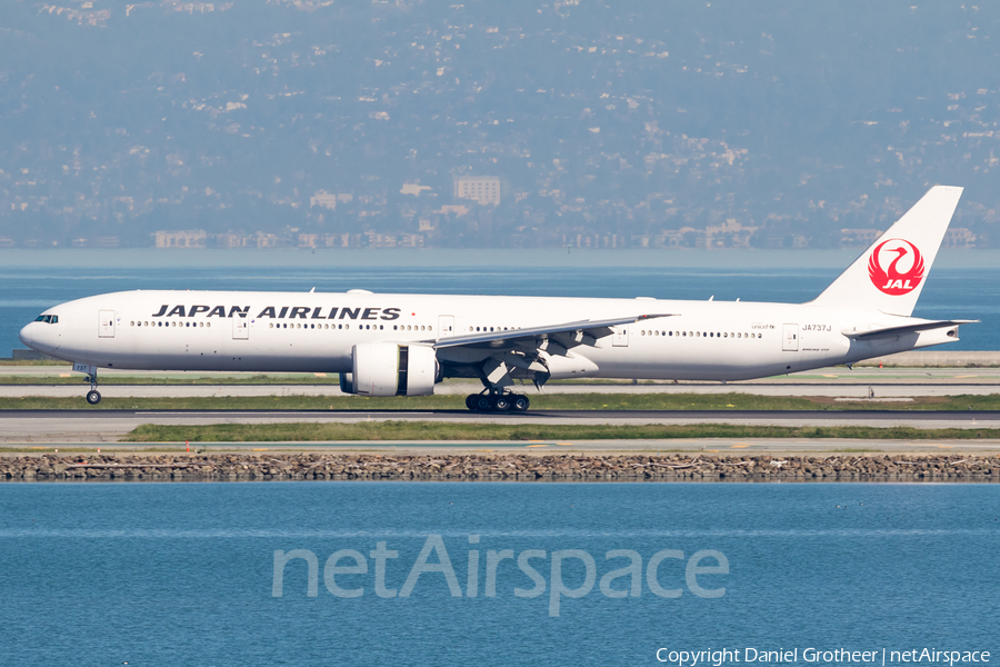 Japan Airlines - JAL Boeing 777-346(ER) (JA737J) | Photo 255349