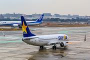 Skymark Airlines Boeing 737-86N (JA737Q) at  Fukuoka, Japan