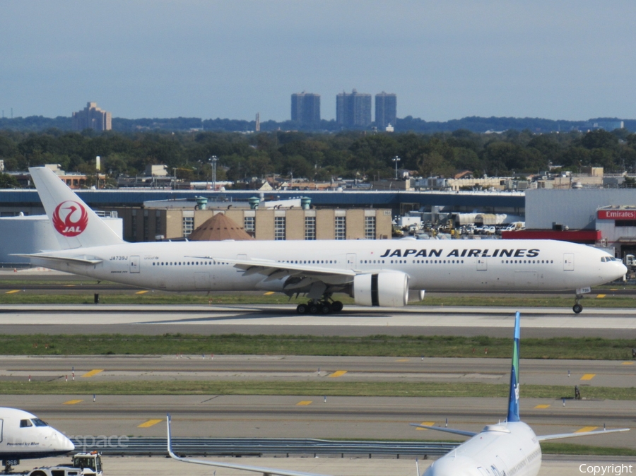 Japan Airlines - JAL Boeing 777-346(ER) (JA739J) | Photo 527626