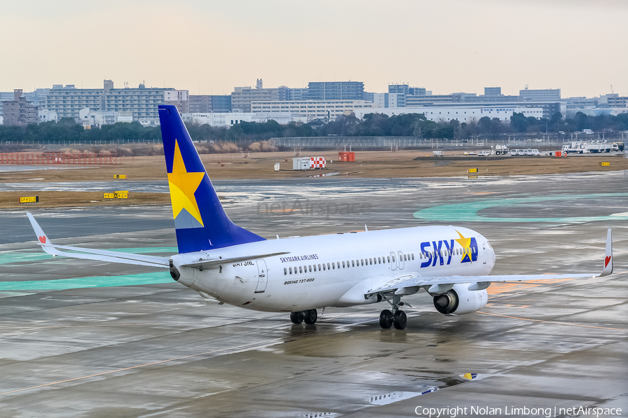 Skymark Airlines Boeing 737-8HX (JA73NL) | Photo 597479