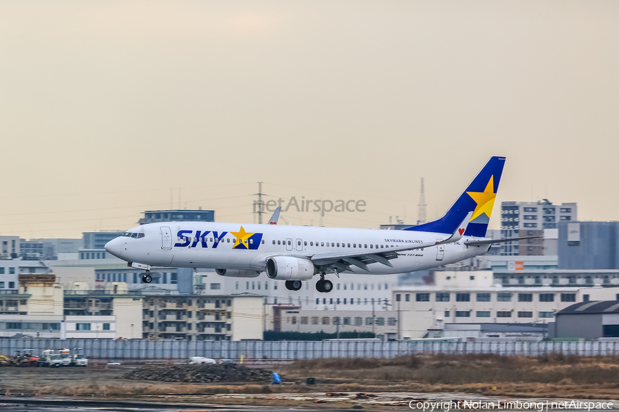 Skymark Airlines Boeing 737-8HX (JA73NL) | Photo 597480