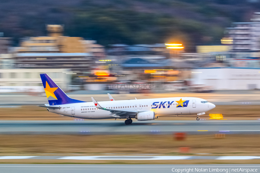 Skymark Airlines Boeing 737-86N (JA73NY) | Photo 597497