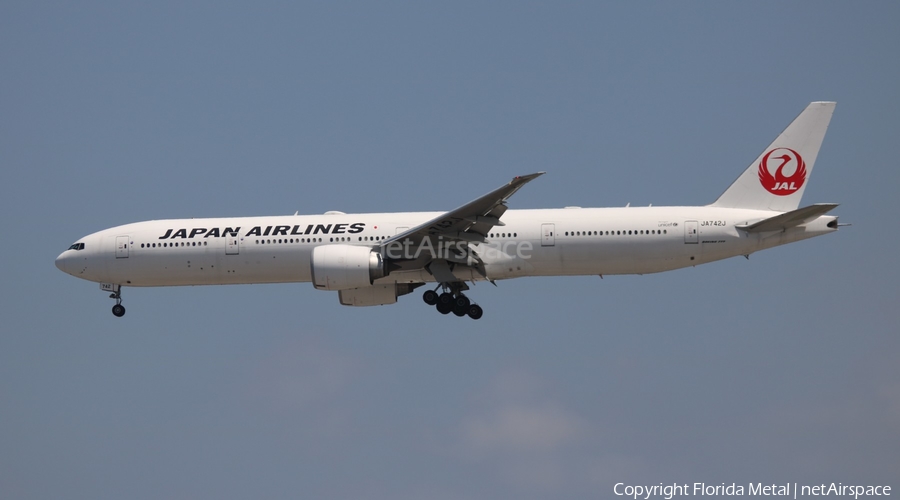 Japan Airlines - JAL Boeing 777-346(ER) (JA742J) | Photo 548602