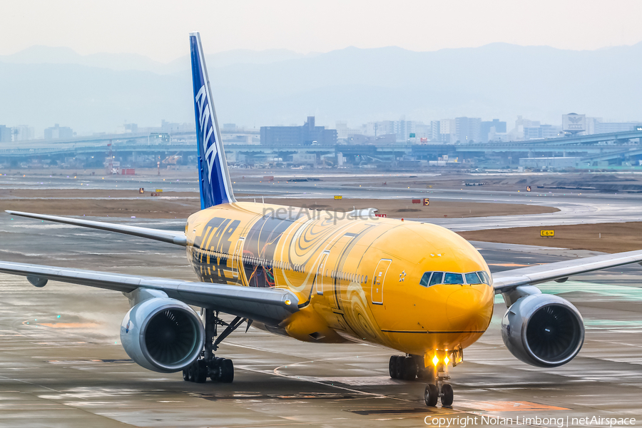 All Nippon Airways - ANA Boeing 777-281(ER) (JA743A) | Photo 598988