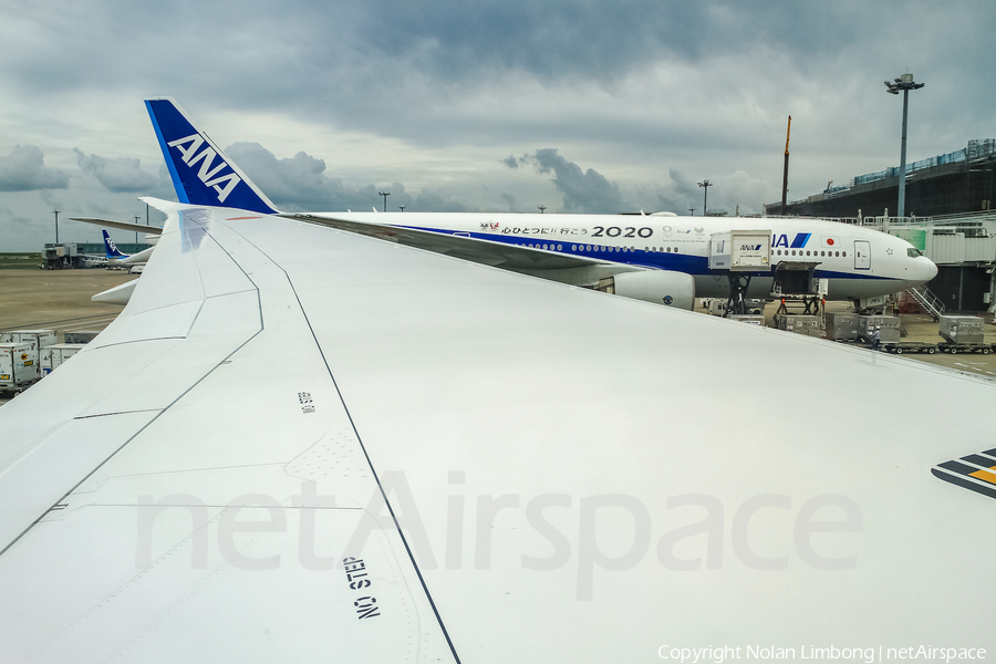 All Nippon Airways - ANA Boeing 777-281(ER) (JA745A) | Photo 438287