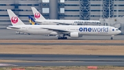 Japan Airlines - JAL Boeing 777-346 (JA752J) at  Tokyo - Haneda International, Japan