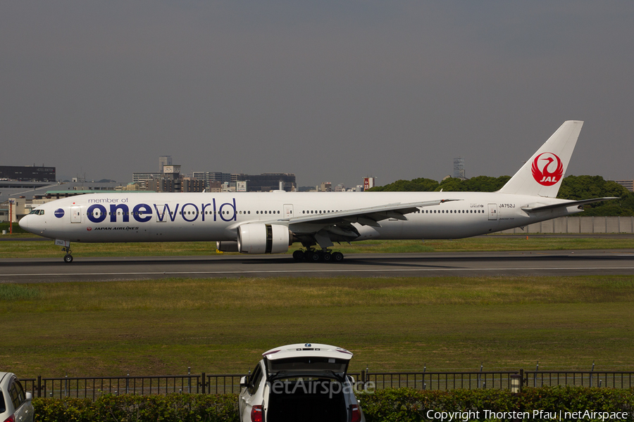 Japan Airlines - JAL Boeing 777-346 (JA752J) | Photo 77336