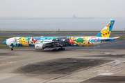 All Nippon Airways - ANA Boeing 777-381 (JA754A) at  Tokyo - Haneda International, Japan
