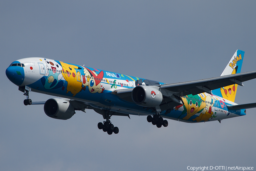 All Nippon Airways - ANA Boeing 777-381 (JA754A) | Photo 418602