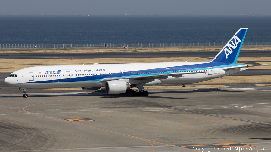 All Nippon Airways - ANA Boeing 777-381 (JA754A) | Photo 681644