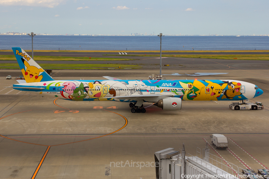 All Nippon Airways - ANA Boeing 777-381 (JA754A) | Photo 78373