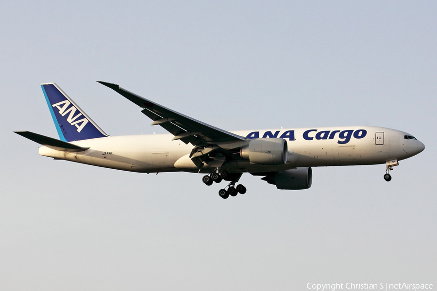 All Nippon Airways Cargo - ANA Cargo Boeing 777-F81 (JA771F) | Photo 411394