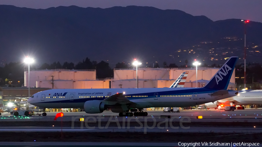 All Nippon Airways - ANA Boeing 777-381(ER) (JA777A) | Photo 206509