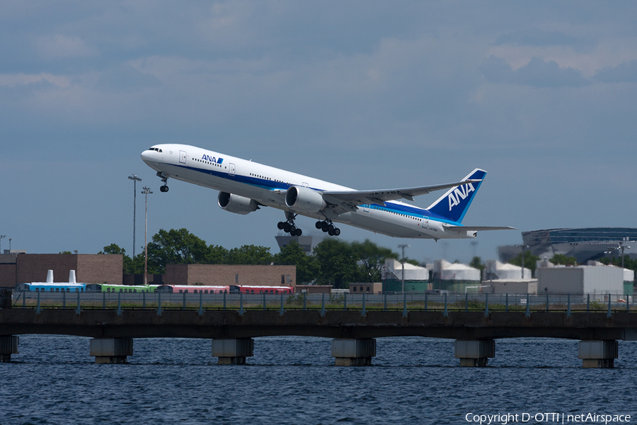 All Nippon Airways - ANA Boeing 777-381(ER) (JA778A) | Photo 135441