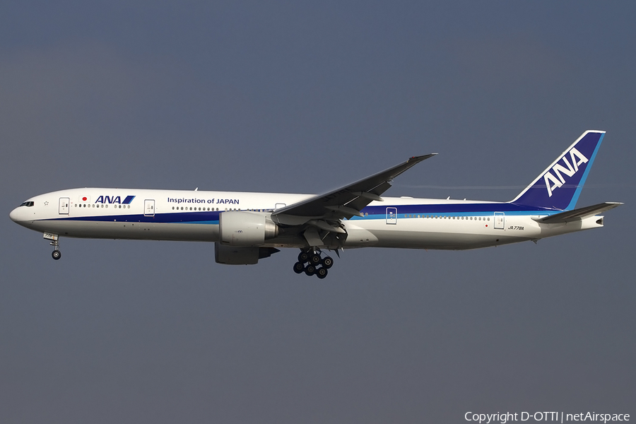 All Nippon Airways - ANA Boeing 777-381(ER) (JA778A) | Photo 458305
