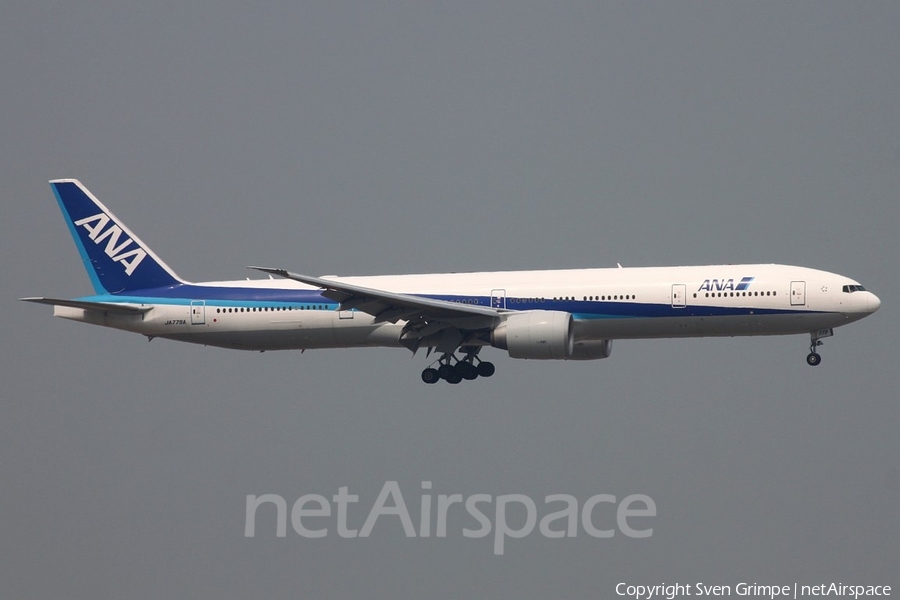 All Nippon Airways - ANA Boeing 777-381(ER) (JA779A) | Photo 22960