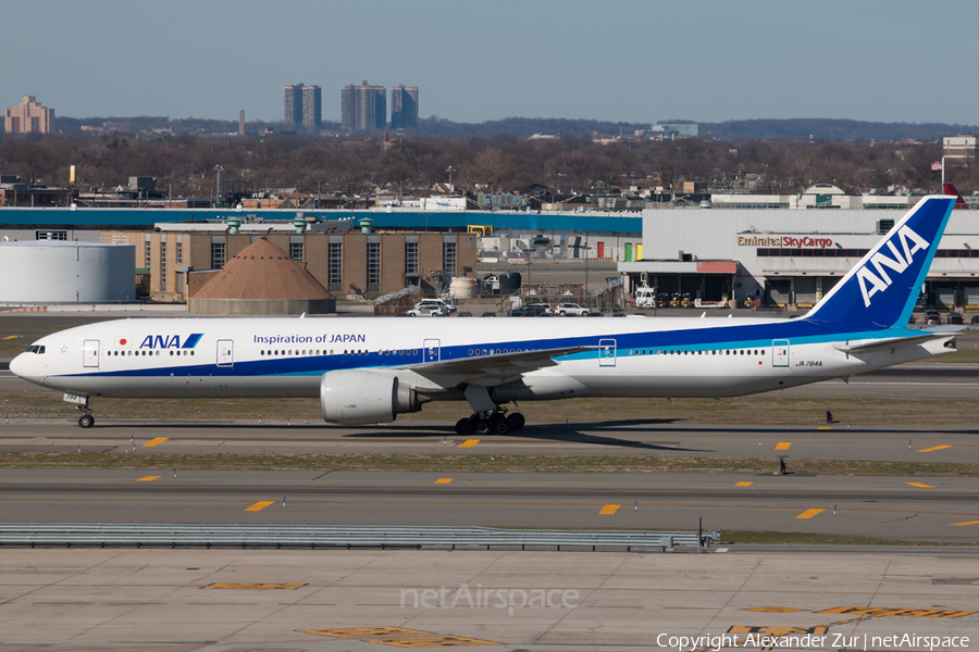 All Nippon Airways - ANA Boeing 777-381(ER) (JA784A) | Photo 158422