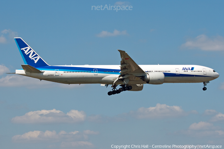 All Nippon Airways - ANA Boeing 777-381(ER) (JA784A) | Photo 30790