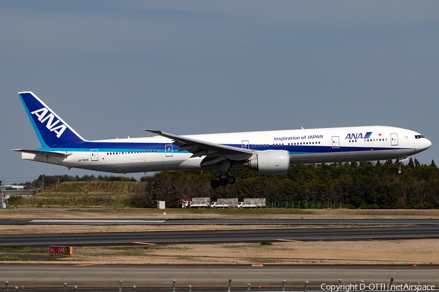 All Nippon Airways - ANA Boeing 777-381(ER) (JA784A) | Photo 391103