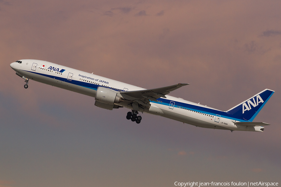 All Nippon Airways - ANA Boeing 777-381(ER) (JA788A) | Photo 411565