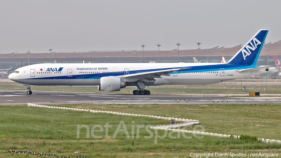 All Nippon Airways - ANA Boeing 777-381(ER) (JA790A) | Photo 253823
