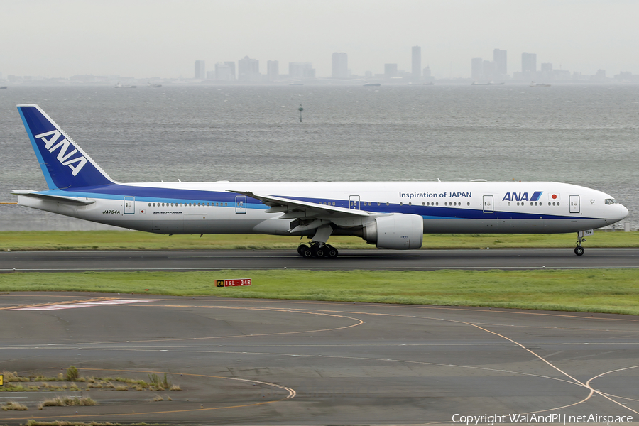 All Nippon Airways - ANA Boeing 777-381(ER) (JA794A) | Photo 650568