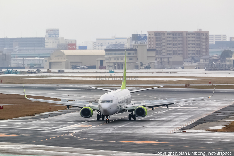 Solaseed Air Boeing 737-81D (JA801X) | Photo 598999