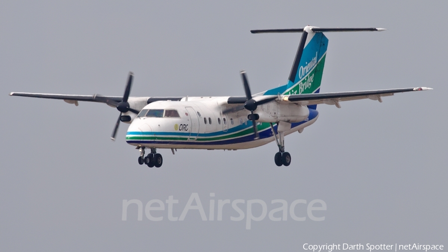 Oriental Air Bridge de Havilland Canada DHC-8-201Q (JA802B) | Photo 203379