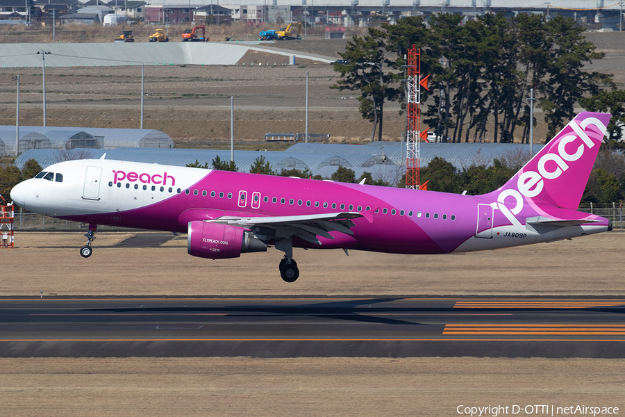 Peach Airbus A320-214 (JA809P) | Photo 386025