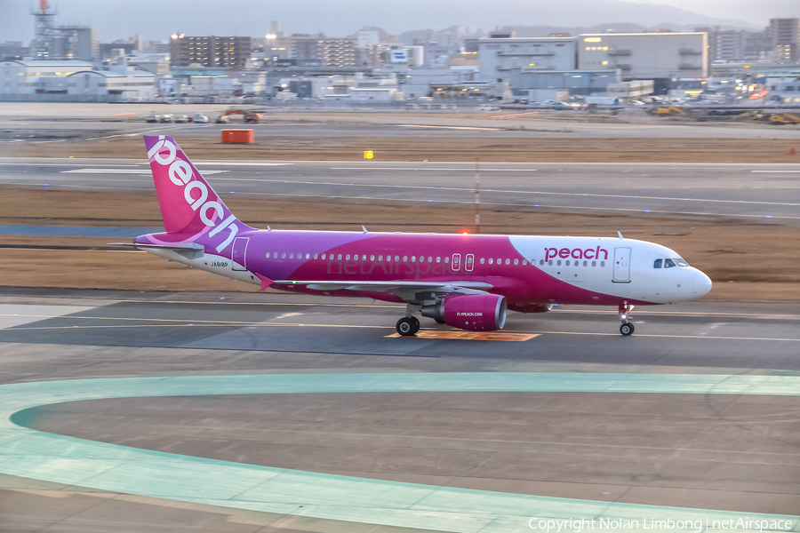 Peach Airbus A320-214 (JA818P) | Photo 599101
