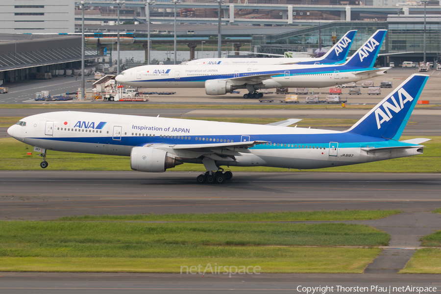 All Nippon Airways - ANA Boeing 777-281 (JA8197) | Photo 81571
