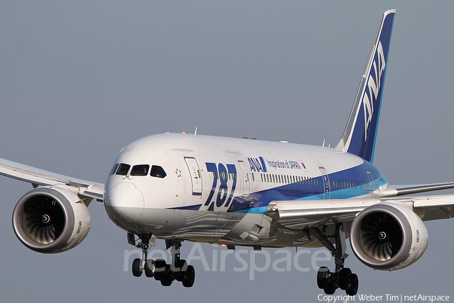 All Nippon Airways - ANA Boeing 787-8 Dreamliner (JA820A) | Photo 269491