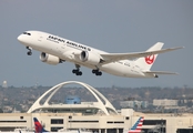 Japan Airlines - JAL Boeing 787-8 Dreamliner (JA821J) at  Los Angeles - International, United States