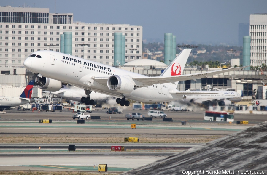 Japan Airlines - JAL Boeing 787-8 Dreamliner (JA821J) | Photo 322351