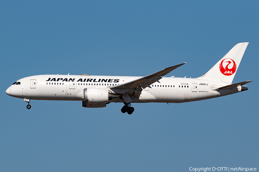 Japan Airlines - JAL Boeing 787-8 Dreamliner (JA821J) | Photo 387411