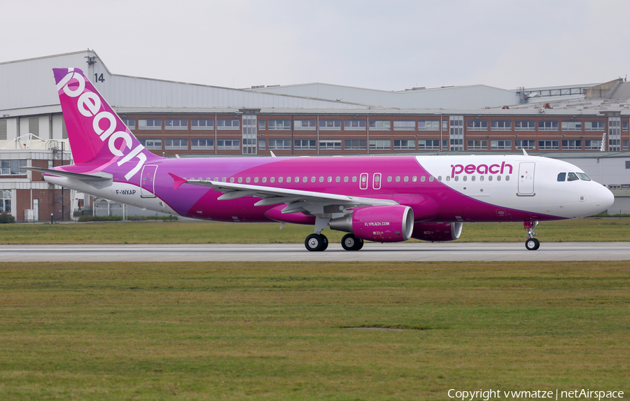 Peach Airbus A320-214 (JA822P) | Photo 284519