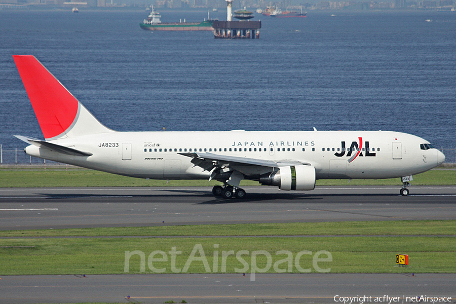 Japan Airlines - JAL Boeing 767-246 (JA8233) | Photo 214171