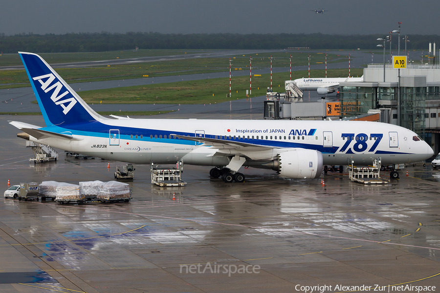 All Nippon Airways - ANA Boeing 787-8 Dreamliner (JA823A) | Photo 74935