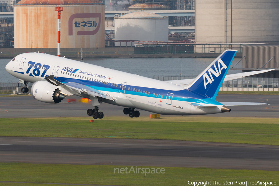 All Nippon Airways - ANA Boeing 787-8 Dreamliner (JA824A) | Photo 81570