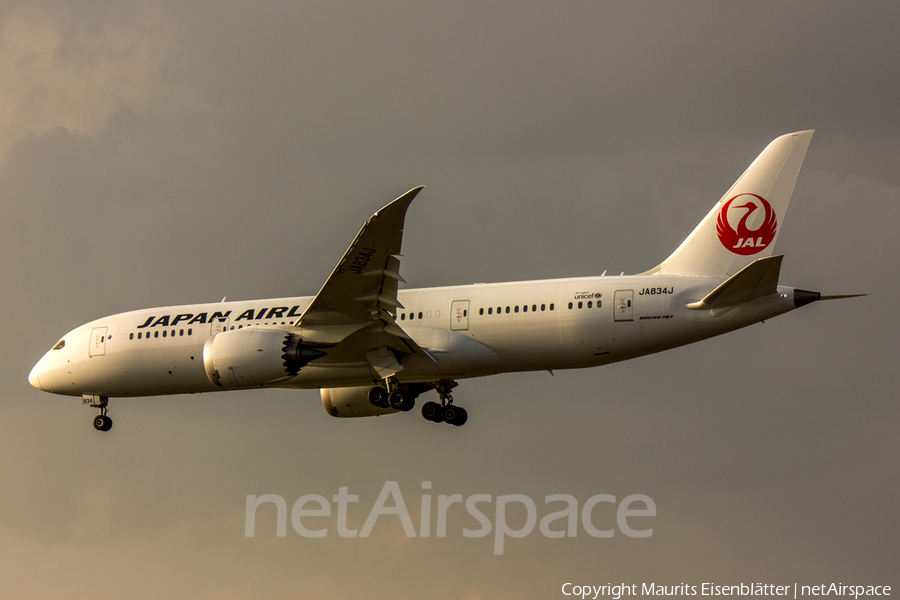 Japan Airlines - JAL Boeing 787-8 Dreamliner (JA824J) | Photo 88636