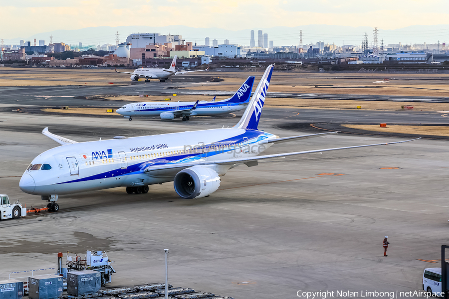 All Nippon Airways - ANA Boeing 787-8 Dreamliner (JA825A) | Photo 599510