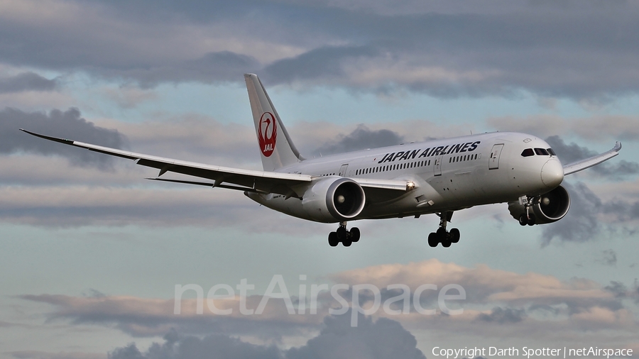 Japan Airlines - JAL Boeing 787-8 Dreamliner (JA826J) | Photo 221821